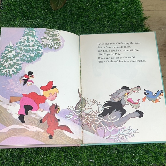 Vintage Disney Book "Peter and the Wolf" Written in 1974 - Picture 6 of 13